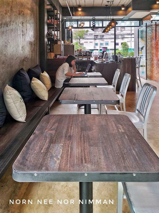 Norn Nee Nor Hostel Chiang Mai Ngoại thất bức ảnh
